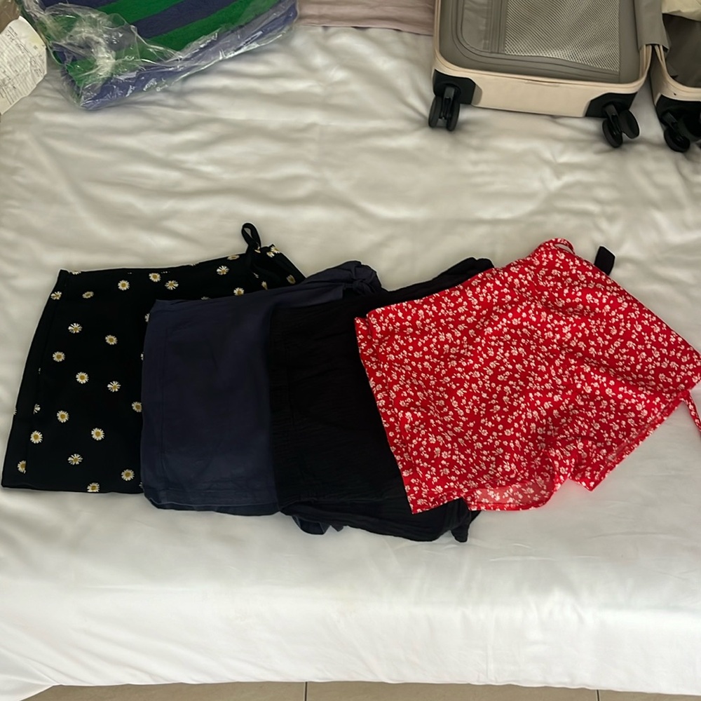 Set/bundle of 4 SHEIN skirts size small (one petite but fits same IMO)